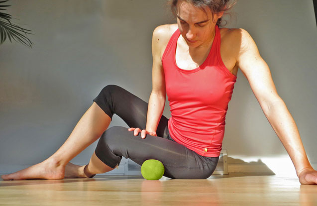 Mimi Martel | Yoga Balles